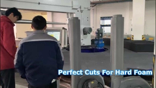 Máy cắt bọt băng chuyền có độ chính xác cao cho miếng bọt biển cứng