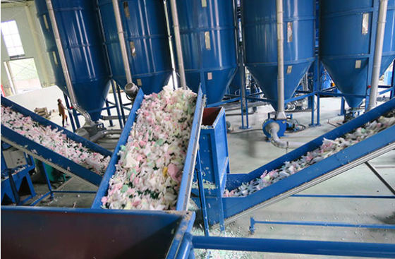 Máy sản xuất EVA Xốp tái chế Máy làm bọt ba lần bọt nhôm