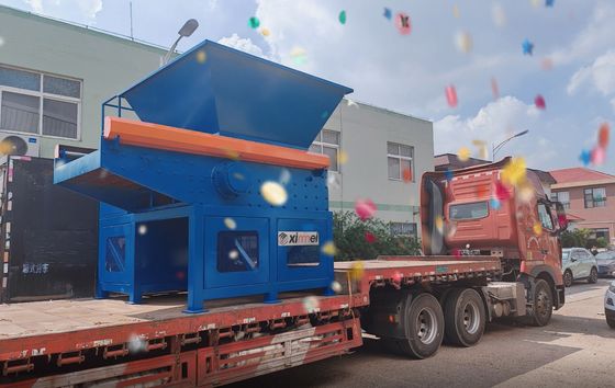 Baler Compactor toàn bộ đóng gói Sponge tái gắn 3 tấn Máy nghiền sản xuất bọt tái chế