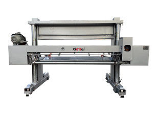 2200mm SKD11 Blade Pu Cutting Machine Hướng dẫn lăn tuyến