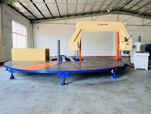Máy cắt bọt xốp Rebond PU quay tự động Hút băng chuyền tách ngang